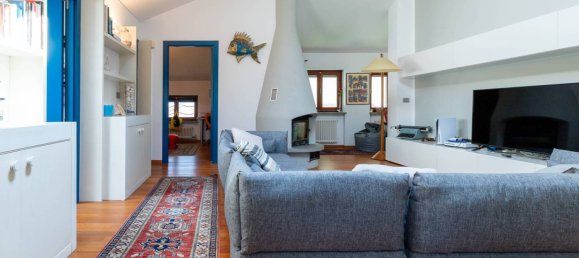 3 غرف نوم شقة في Ivrea, Italy رقم 338320 28