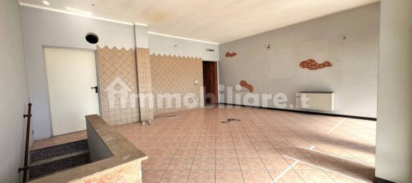 2 rooms Office in Albino, Italy No. 347582 8