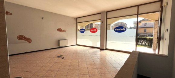 2 rooms Office in Albino, Italy No. 347582 7