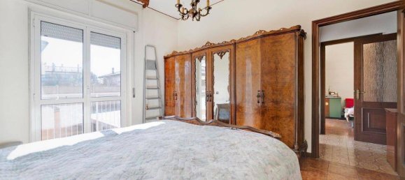 3 rooms Apartment in Cerro Maggiore, Italy No. 37228 39