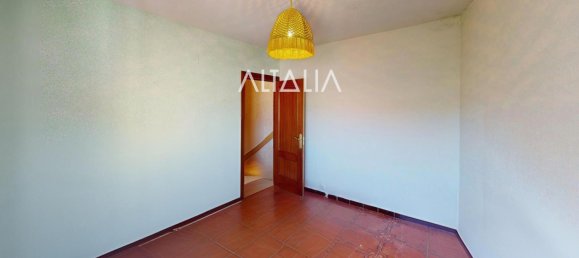 3 bedrooms House in Cuenca, Spain No. 154181 9