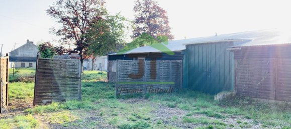 Parkplatz in Chateaudun, France 236m², Nr. 86982 2