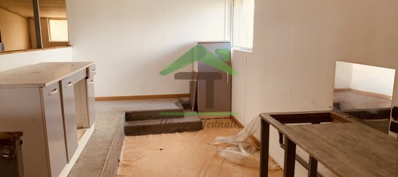 Parkplatz in Chateaudun, France 236m², Nr. 86982 6