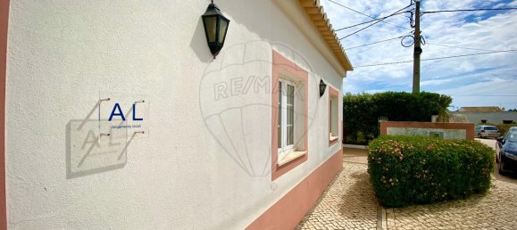 2 bedrooms House in Vila do Bispo, Portugal No. 17641 9
