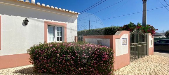 2 bedrooms House in Vila do Bispo, Portugal No. 17641 8