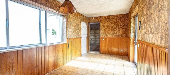 4 Schlafzimmer Haus in Miranda do Corvo, Portugal, Nr. 24672 33