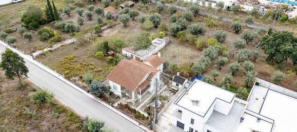 4 Schlafzimmer Haus in Miranda do Corvo, Portugal, Nr. 24672 3