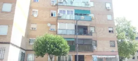 3 Schlafzimmer Wohnung in Parla, Spain, Nr. 178784 5