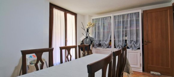 6 rooms Apartment in Castelfidardo, Italy No. 302827 12