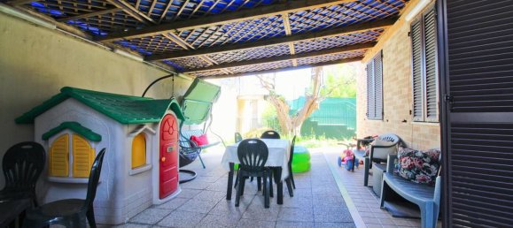 6 rooms Apartment in Castelfidardo, Italy No. 302827 17