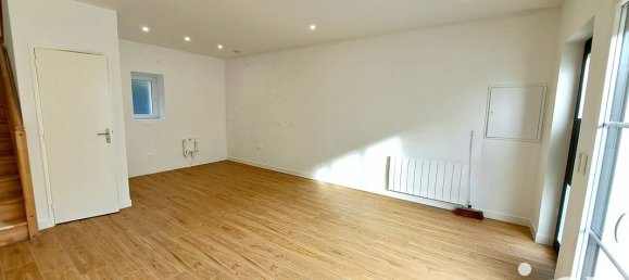 Casa de 3 habitaciónes en Chartres, France No. 223458 2