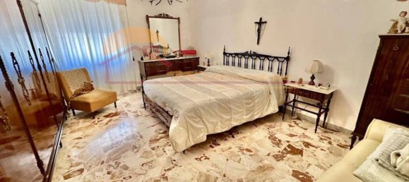 2 bedrooms Apartment in Syracuse, Italy No. 250565 4