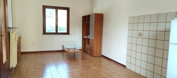 4 rooms House in Udine, Italy No. 18178 14