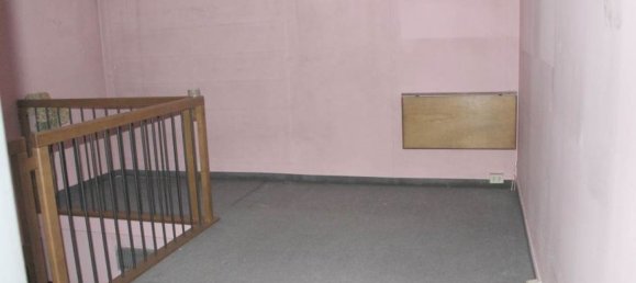 71m² Commercial property in Varese, Italy No. 58549 15