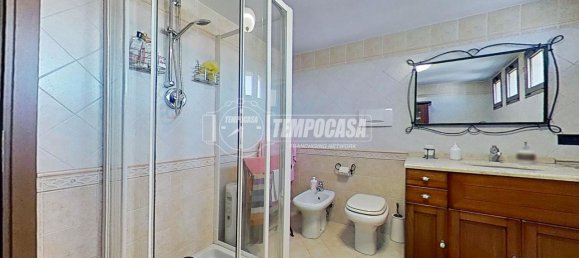 5 rooms Villa in Biassono, Italy No. 9434 23