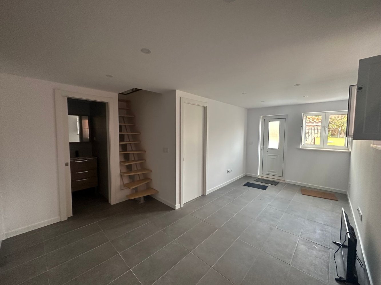 2 Schlafzimmer Doppelhaus in Cascais, Portugal, Nr. 303612