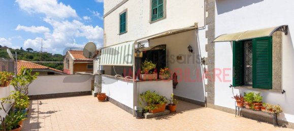 Квартира с 2 спальнями в Марино, Италия № 261924 18