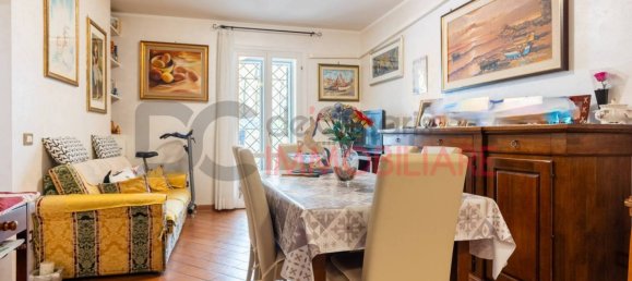 Квартира с 2 спальнями в Марино, Италия № 261924 4