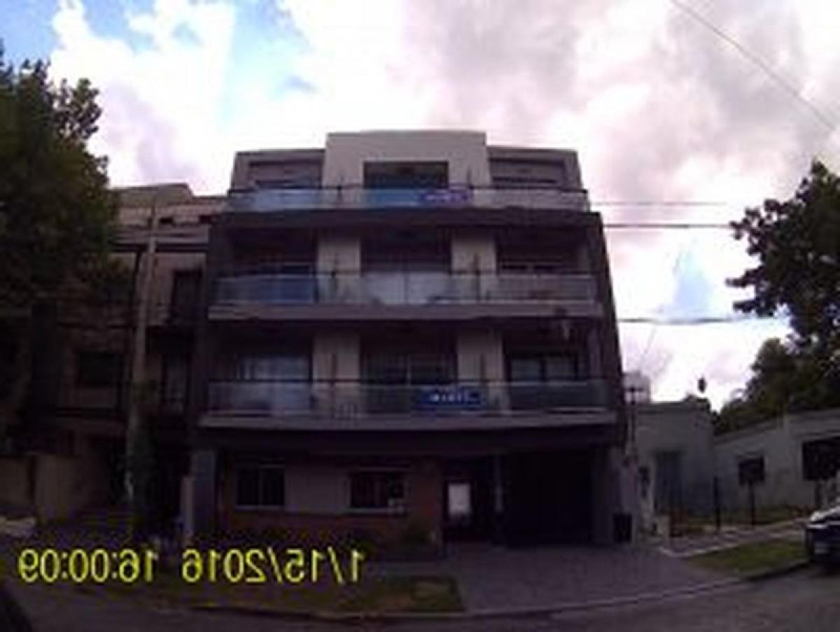 Studio in Lomas de Zamora, Argentina No. 64325