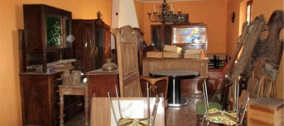 9 rooms House in Sant'Omobono Terme, Italy No. 152962 19