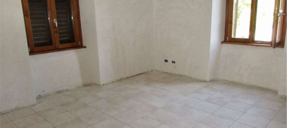 9 rooms House in Sant'Omobono Terme, Italy No. 152962 7