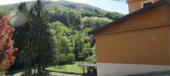 9 rooms House in Sant'Omobono Terme, Italy No. 152962 17