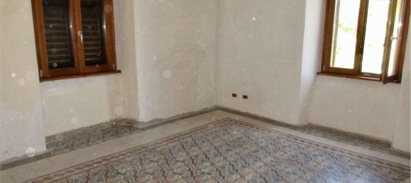 9 rooms House in Sant'Omobono Terme, Italy No. 152962 2