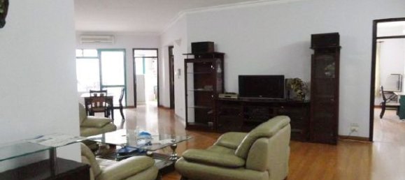 3 bedrooms Apartment in Cau Giay, Vietnam No. 6488 2