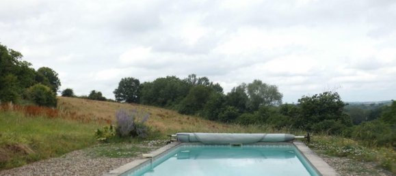 4 bedrooms House in Chatres, France No. 100404 3