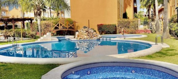 Apartamento de 3 dormitorios en Alicante, Spain No. 79428 2