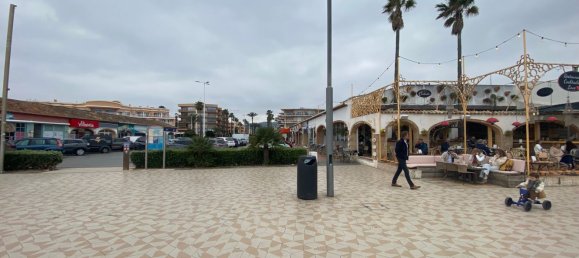 Apartamento de 3 dormitorios en Alicante, Spain No. 79428 41