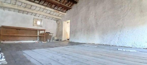 9 rooms House in Gorizia, Italy No. 32339 17