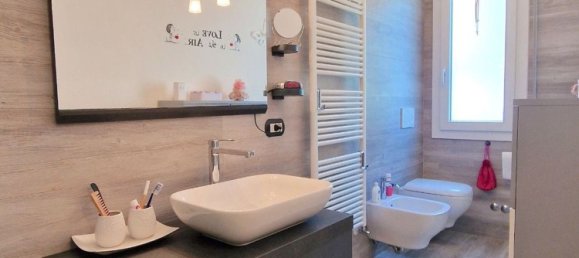 3 bedrooms Apartment in Riccione, Italy No. 328010 5