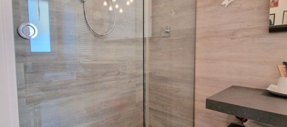 3 bedrooms Apartment in Riccione, Italy No. 328010 4