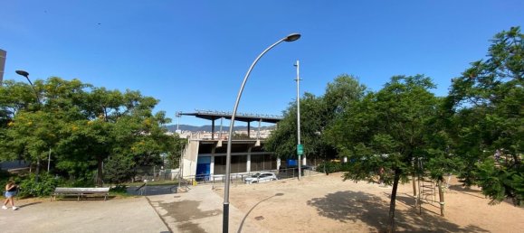 2 bedrooms Apartment in Santa Coloma de Gramenet, Spain No. 135429 9