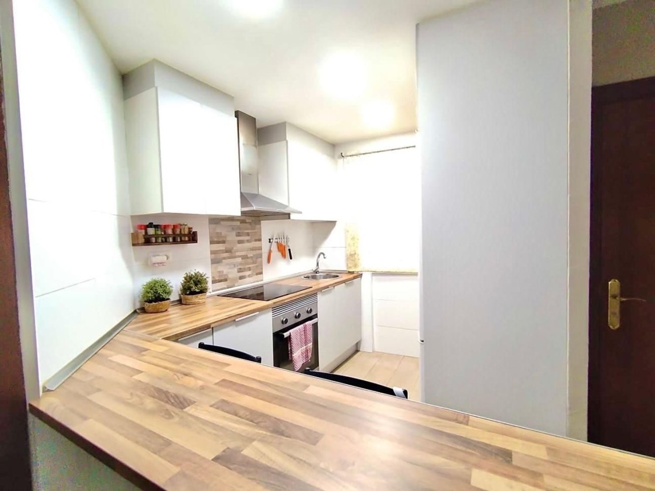 2 bedrooms Apartment in Santa Coloma de Gramenet, Spain No. 135429