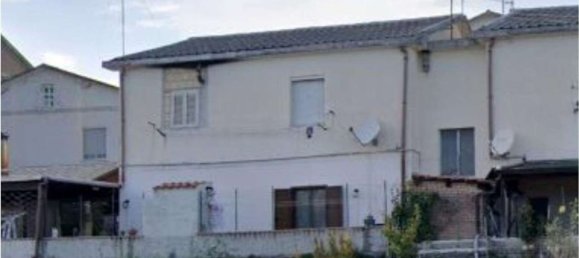 5-Zimmer Wohnung in Catanzaro, Italy, Nr. 29724 8