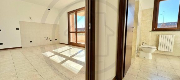 Apartamento de 1 dormitorio en Limbiate, Italy No. 222872 49