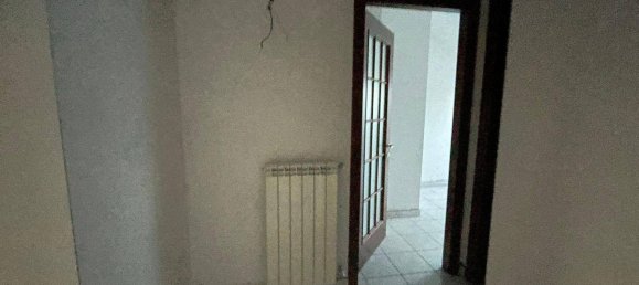 2 bedrooms Apartment in Moncalieri, Italy No. 44327 10