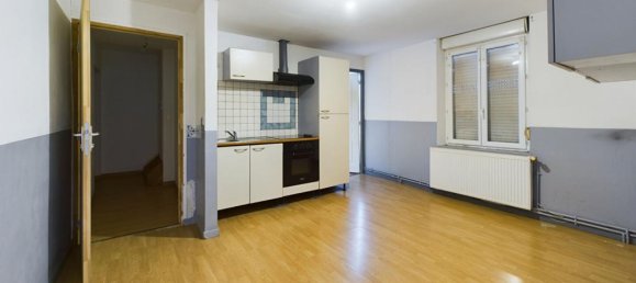 Здание с 5 комнатами в Ирсон, Франция № 60197 31