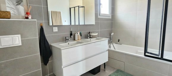 3 chambres Villa à Charavines, France No. 355449 8