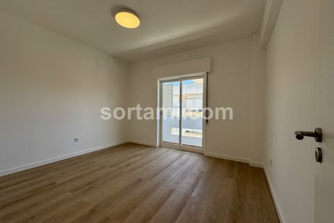 3 chambres Appartement à Faro, Portugal No. 345932