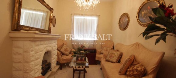 2 bedrooms Maisonette in Mosta, Malta No. 1931 4