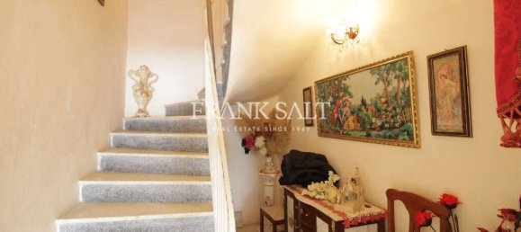 2 bedrooms Maisonette in Mosta, Malta No. 1931 11