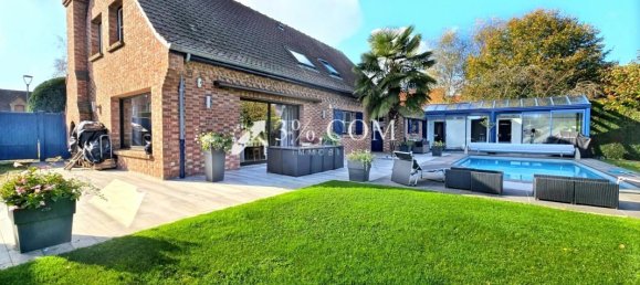 4 bedrooms Villa in Hem, France No. 157621 2