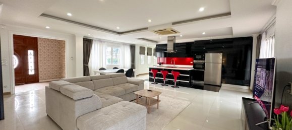 4 bedrooms House in Pattaya, Thailand No. 26718 16