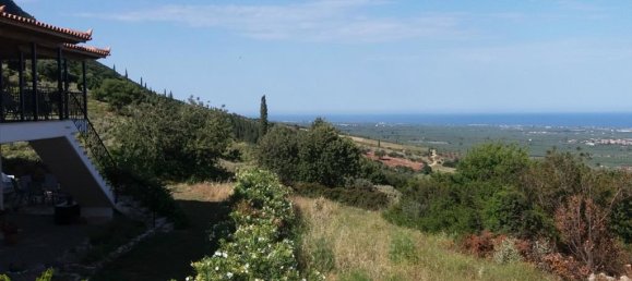 180m² Property in Kyparissia, Greece No. 4717 7
