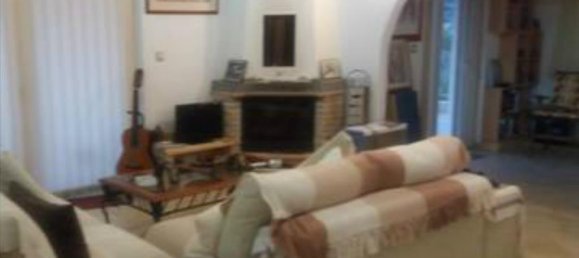 180m² Property in Kyparissia, Greece No. 4717 6