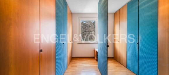 5 bedrooms Villa in Cassano Magnago, Italy No. 132159 21