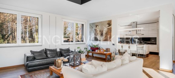 5 bedrooms Villa in Cassano Magnago, Italy No. 132159 12